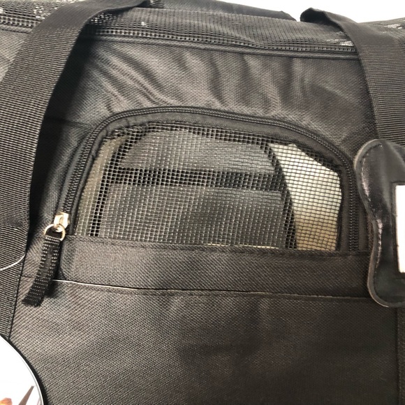 New with tags Paws & Pals Pet Carrier Airline Approved Soft-Sided - Picture 6 of 16
